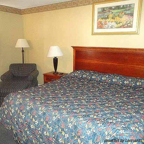 Days Inn By Wyndham West Branch Iowa City Area Zimmer foto